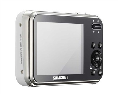 三星i8数码相机 精巧设计，出色影像